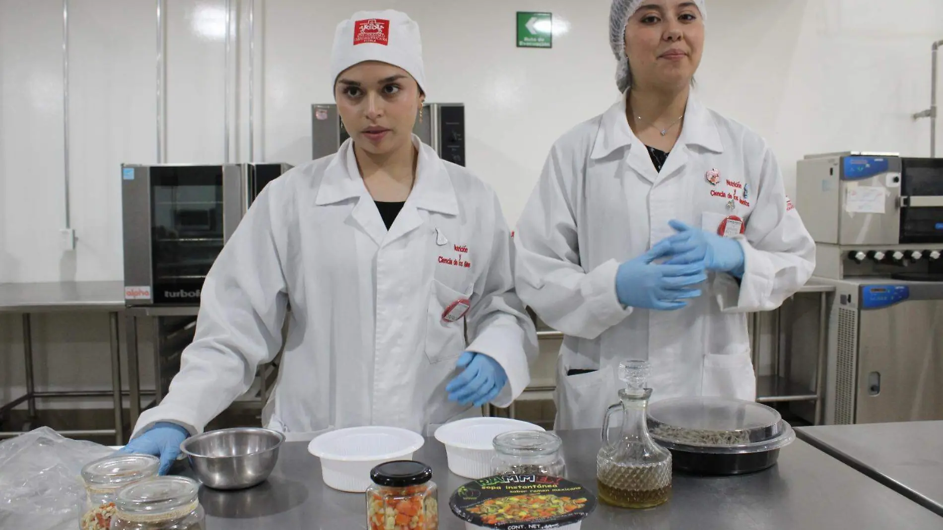 Alumnas de IBERO crean sopa instantánea nutritiva